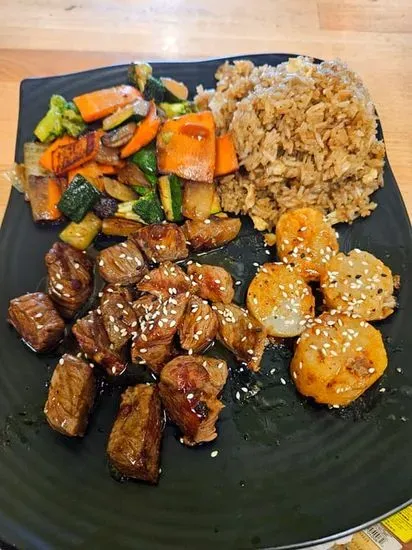 Hibachi steak and scallop