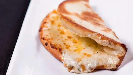 White Pizza Pita