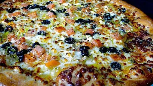 SM Greek Pizza