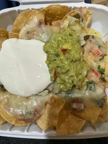 La Azteca Nachos