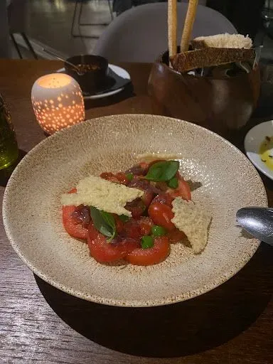 Organic Heirloom Tomato Salad