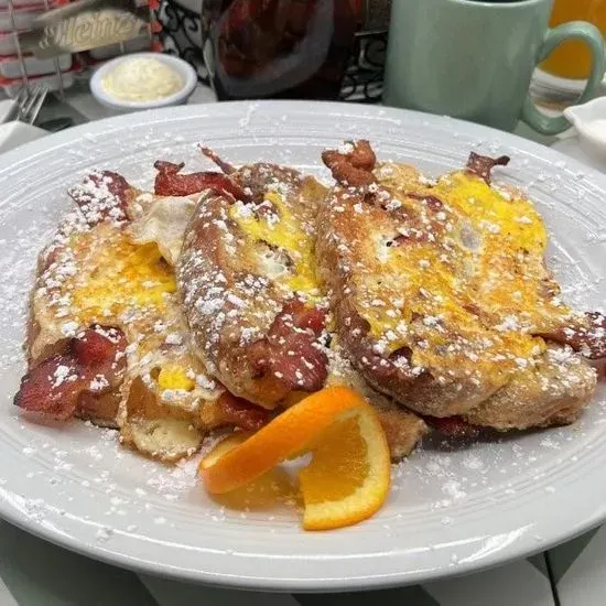 Bacon & Egg in the Hole French Toast