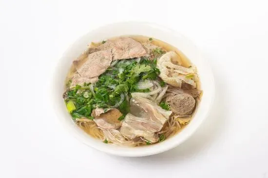 Pho Dac Biet (Special Combo)