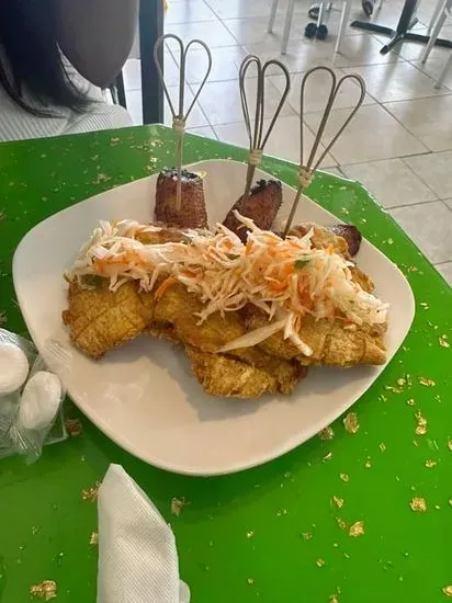 Crispy Fried Tostones