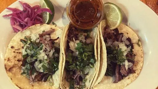 Tacos de Carnitas