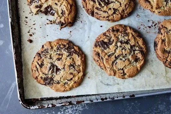 [GF] Vegan Chocolate Chip Cookie