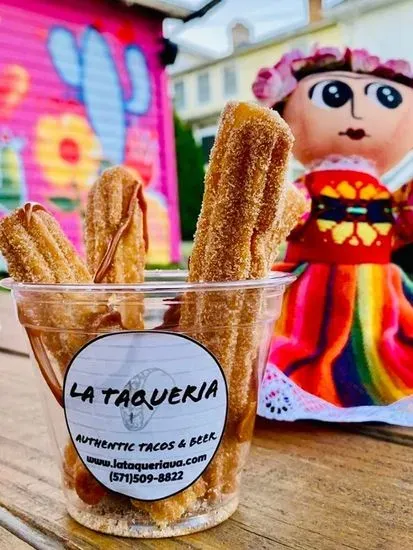 Churros with Dulce de Leche
