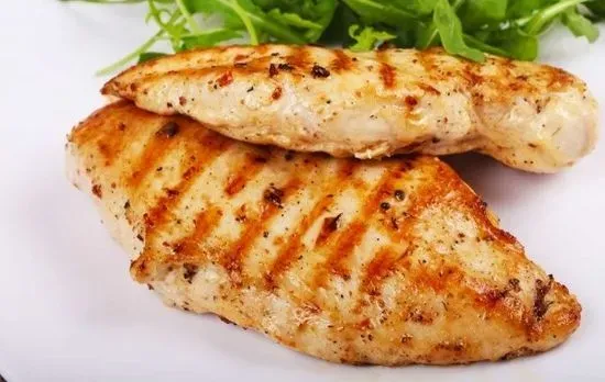 Pollo a la Plancha / Grill Chicken with one side