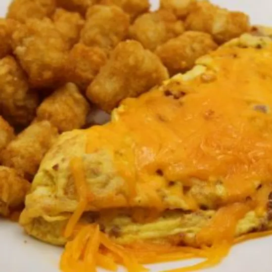 BACON CHEDDAR OMELET