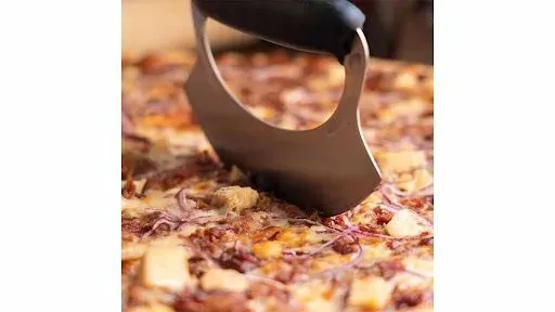 12" East Village (BBQ Sauce)