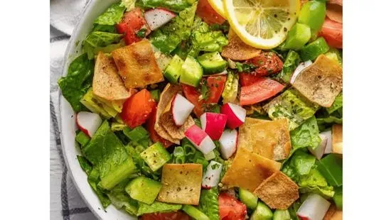 Fattoush Salad سلطة فتوش