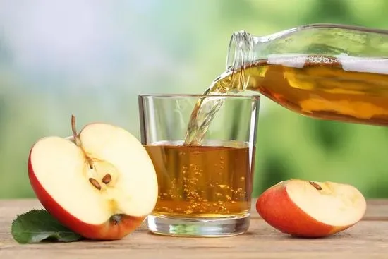 Apple Juice (4) عصير تفاح