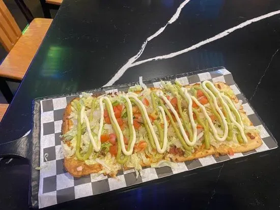 FlightHouse BLT Flatbread