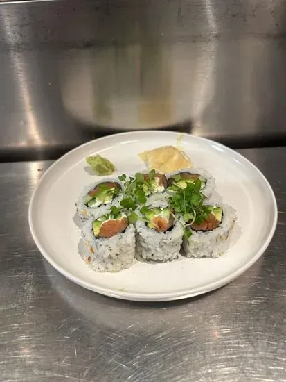 Smoked Salmon Roll