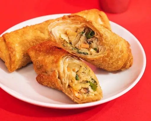 Crispy Chicken Egg Rolls