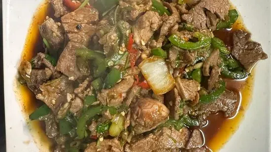 E5.Stir Fried Yellow Beef / E5. 小炒黄牛肉