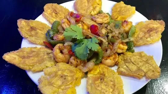 Camarones a la Plancha con Tostones