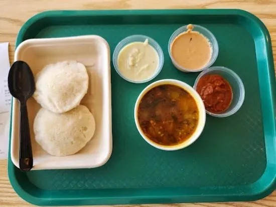 Idli (2)With Sambar And Chutney