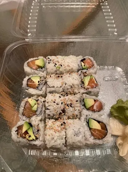 Alaskan Roll (Salmon & Avocado)