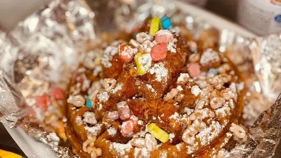 Lucky Charms Cereal Chicken N’ Waffles! 