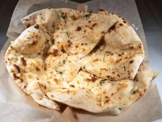 Lehsuni- Garlic Naan