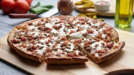 Cheeseburger Pizza