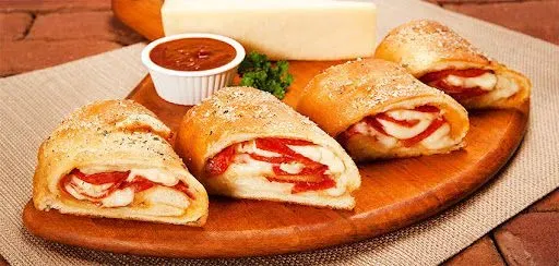 2 Pepperoni Rolls