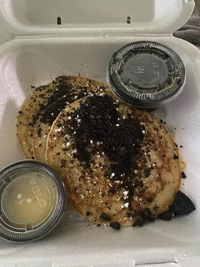 Oreo Pancakes (3 Pancakes)