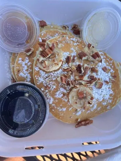 Banana Pecan Pancakes