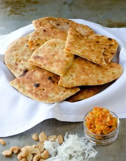 Nuts & Raisins Naan