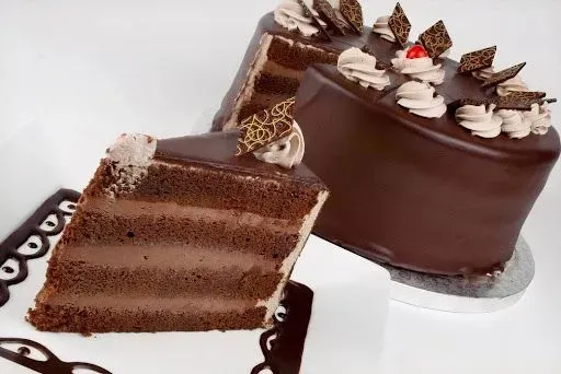 Chocolate Mouse Cake Slice