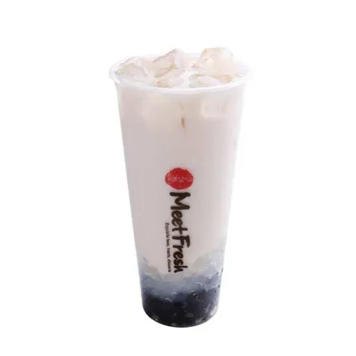 Milk Tea W. Boba & Lychee Jelly