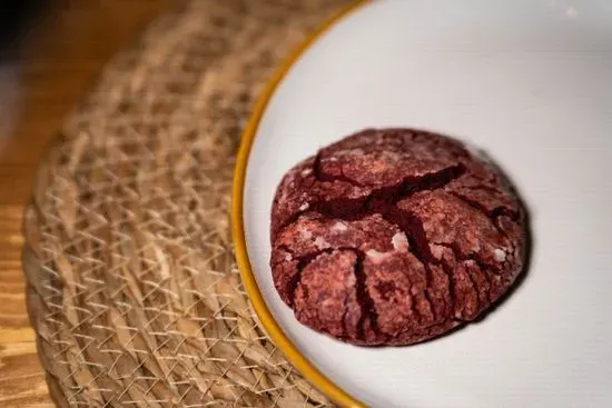 Red velvet cookie
