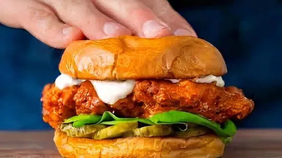 BUFFALO CHICKEN SANDWICH 