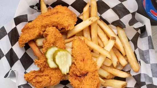 Tenders Plate  (3pc, 5pc, or 7pc) with fries, Texas Toast and slaw.