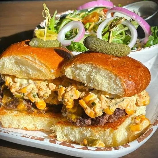 STREET CORN BURGER