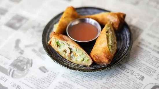 Chicken Egg Rolls