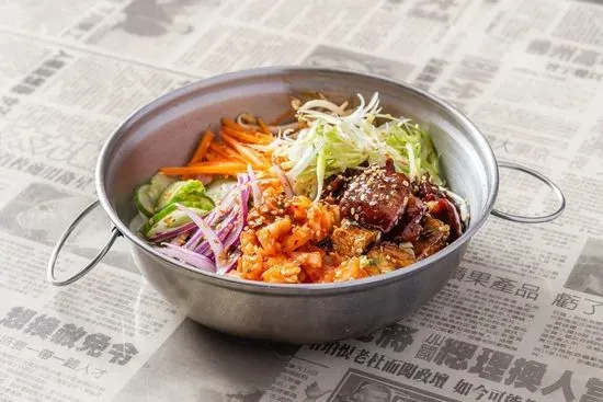 Korean Banchan Salad w/Steak and Kimchi