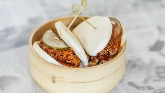 Seoul Hot Chicken Bao