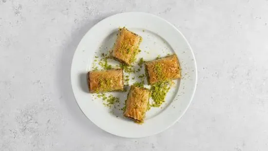 Pistachio Baklava 4 Pieces