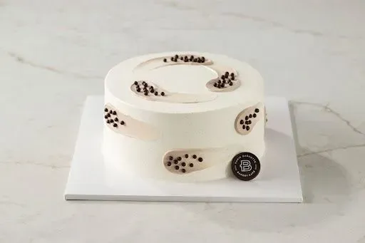 Double Layered Tuxedo Cake
