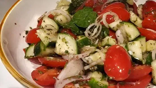 *ISRAELI SALAD LUNCH BOX