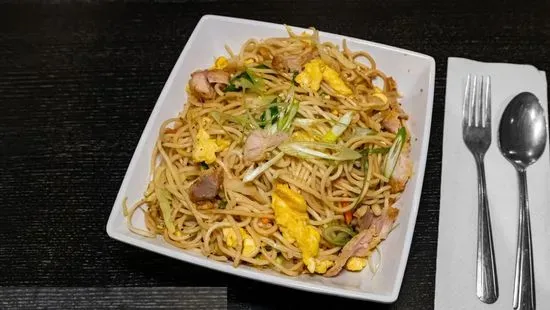 Chicken Hakka Noodles