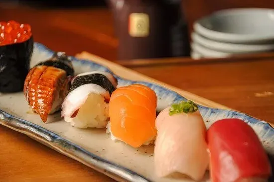 Sushi Appetizer (5 Pcs)