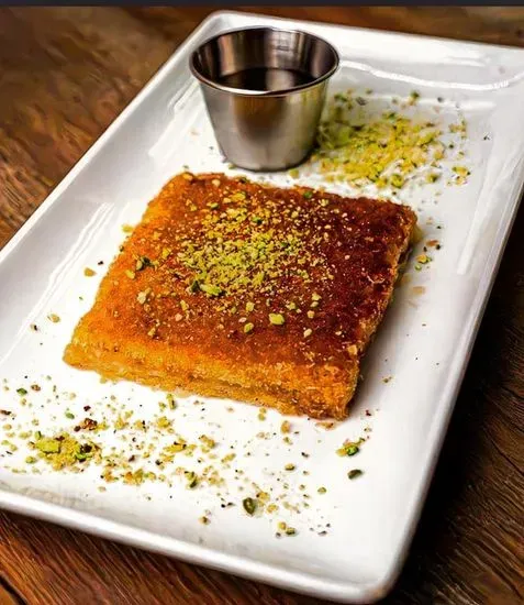 Knafeh