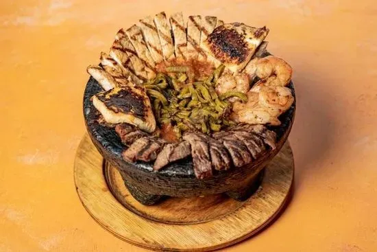 Queso's Molcajete