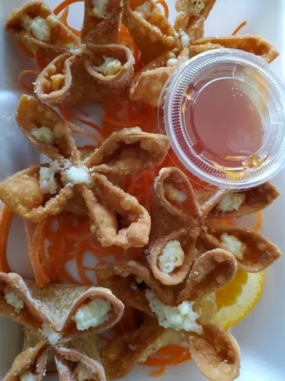 Crab Rangoon(6)