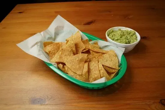 GUACAMOLE + CHIPS