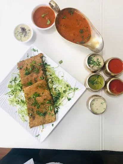 KERAI CHEESE GARLIC DOSA