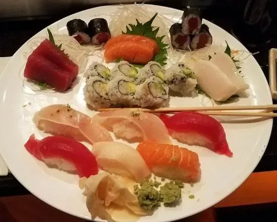 B5. Sushi & Sashimi Combo